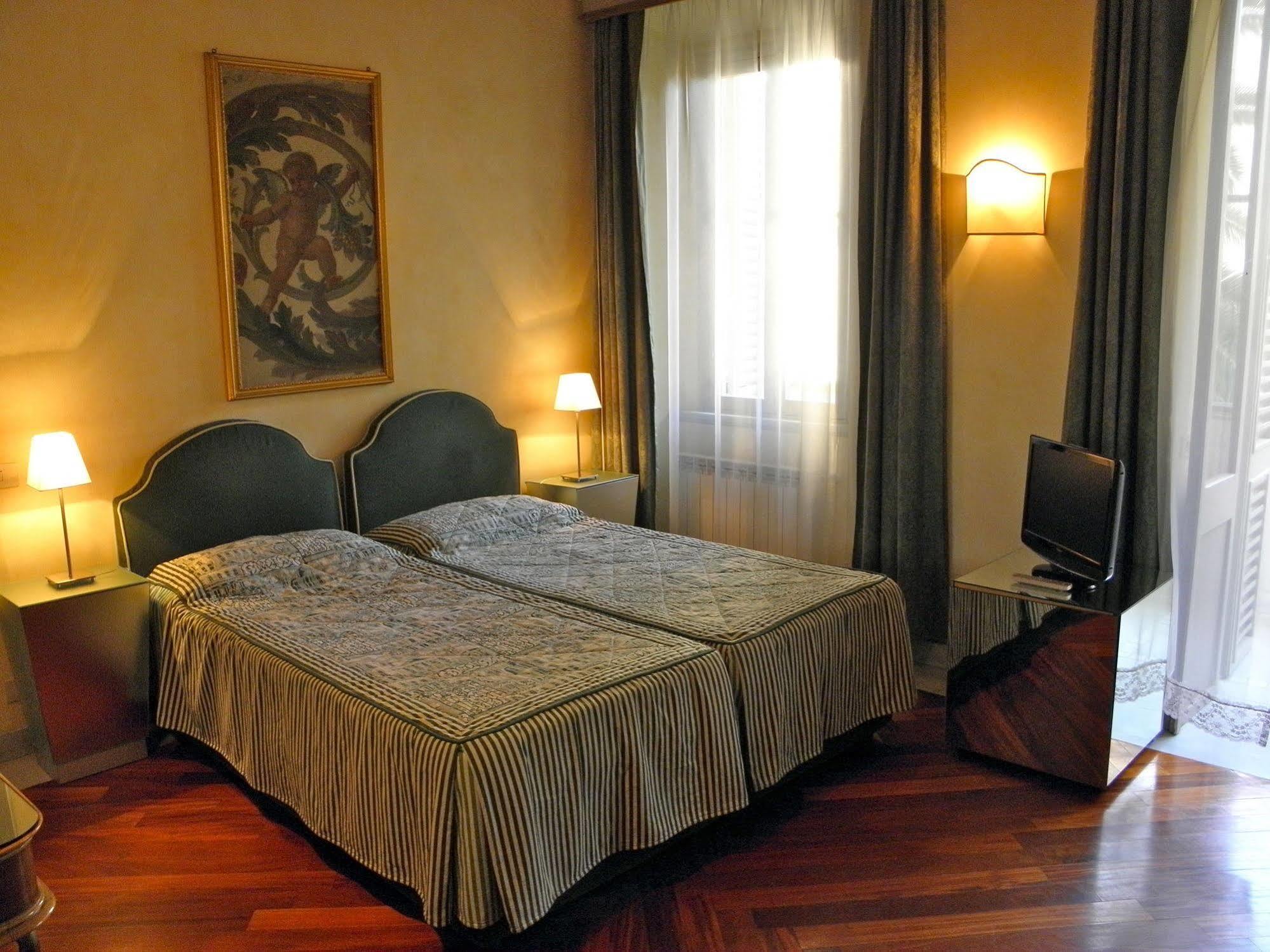 Residenza Al Corso Suites Rome Extérieur photo